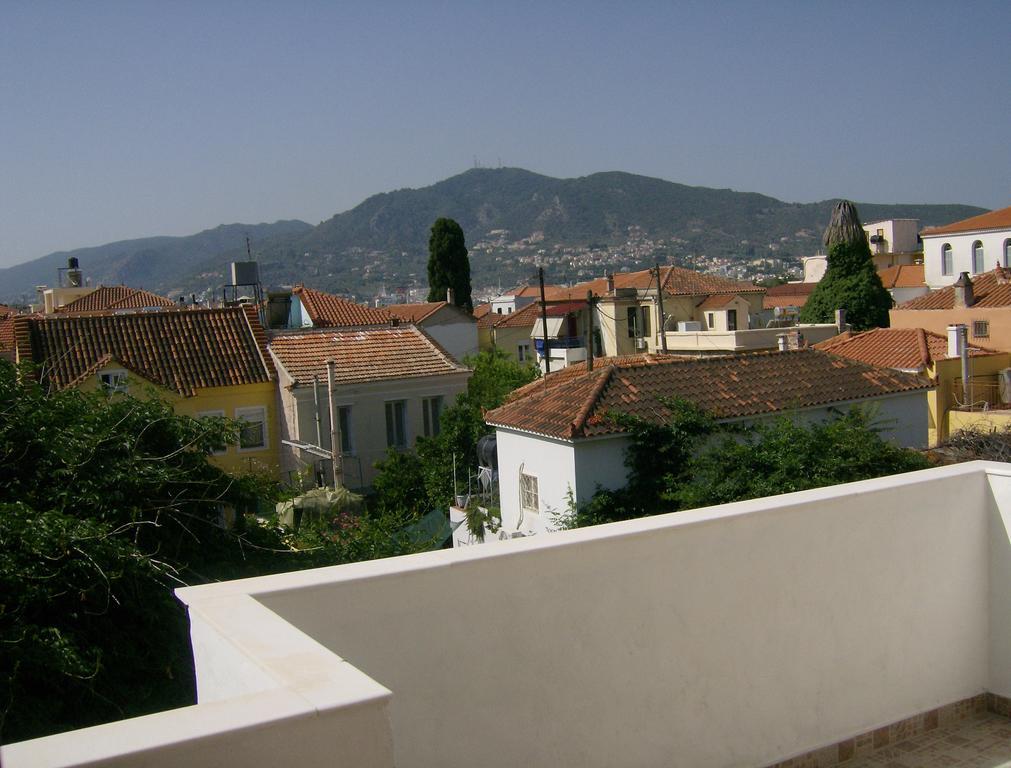 Vazakas Rooms Mytilene Bagian luar foto